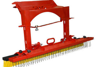 Levelling brush-/ decompacting device, Art.-No. 6220935 + 6223425 or with additional brush available, Art.-No. 6220935 + 6221475