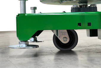MixMatic M930S - ходовые колёса для удобства транспортировки.