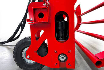 TurfWinch TW2000 - support wheel to protect the surface/subbase