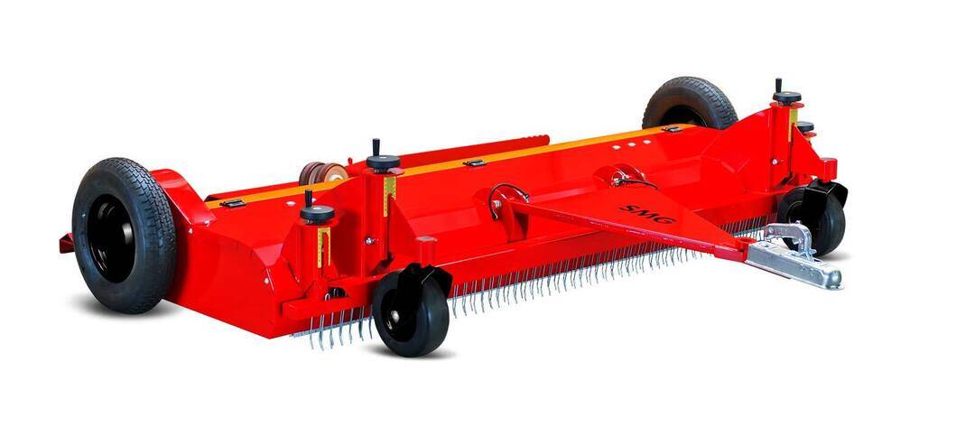 Device Turf TurfCare TCA2000 Wheel-driven trailed implement for cleaning and ...