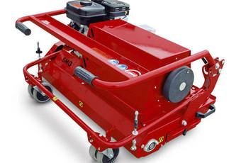 TurfSoft TS3 - Foldable steering arm for easy transport and storing in small places.