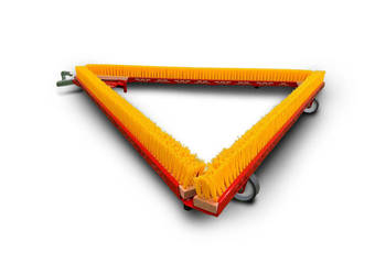 Cepillo triangular DB1600F - Ruedas de transporte para facilitar la maniobra.