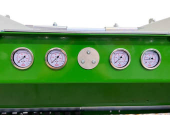 PlanoMatic P436 - Druckmanometer der Hydraulikdrücke