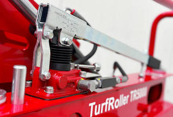 TurfRoller TR5000 - hydraulic pump, lifting capacity up to 1.500 kg.
