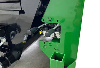 StrukturMatic S122 - Éléments de direction intégrés dans le châssis.