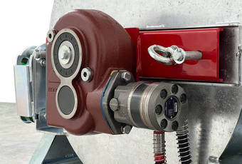 MixMatic M1202 - hydraulic motor and gear for high mixing performance. 