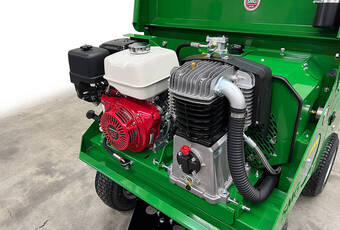 StrukturMatic S80 - Moteur à essence refroidi à l’air d'entraînement de la pompe et du compresseur (moteur électrique possible en option)